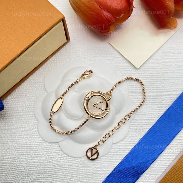 retro style bracelet womens luxury bracelet cufflinks designer letter jewelry crystal 18k gold plated stainless steel wedding lover gift bra, Golden;silver
retro style bracelet womens luxury bracelet cufflinks designer letter jewelry crystal 18k gold plated stainless steel wedding lover gift bra, Golden;silver