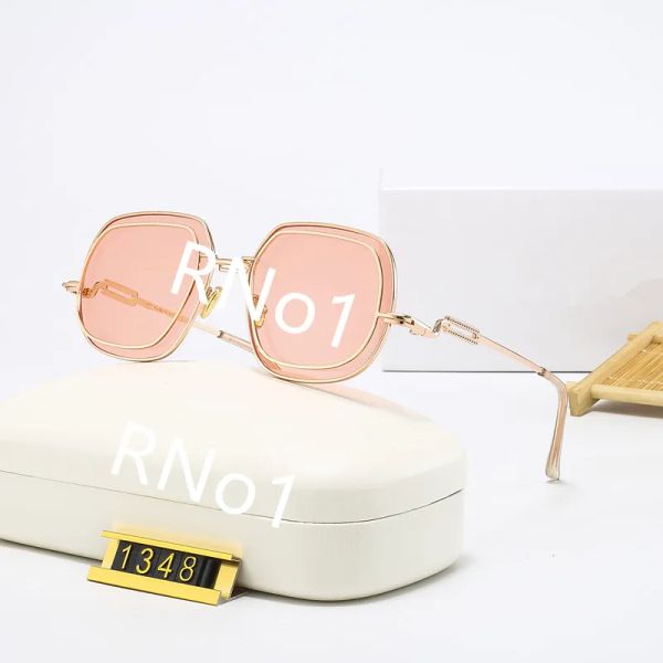 fashion designer sunglasses classic eyeglasses goggle outdoor beach sun glasses for man woman 18 color optional triangular signature t', White;black
fashion designer sunglasses classic eyeglasses goggle outdoor beach sun glasses for man woman 18 color optional triangular signature t', White;black