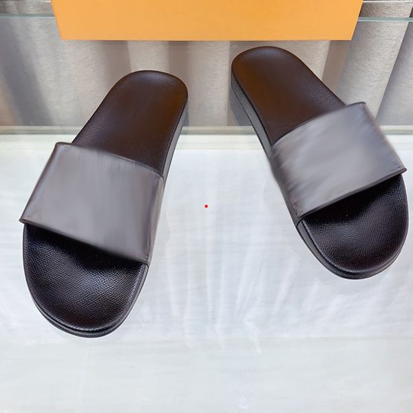 2023 fashion women ladies platform slippers straw sandal triangle buckle mules thick bottom heels slides beige black white classic slip beac
2023 fashion women ladies platform slippers straw sandal triangle buckle mules thick bottom heels slides beige black white classic slip beac