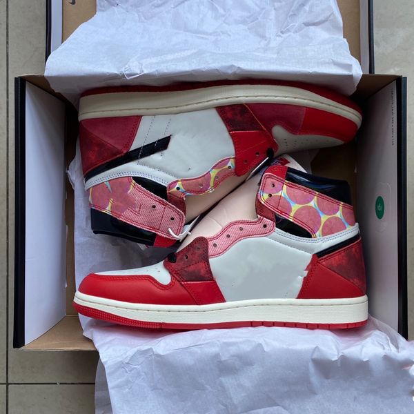 2023 basketball shoes high og 1 next chapter jumpman 1s dv1748-601 spider-verse mens women trainers sports sneakers 36-47, Black
2023 basketball shoes high og 1 next chapter jumpman 1s dv1748-601 spider-verse mens women trainers sports sneakers 36-47, Black