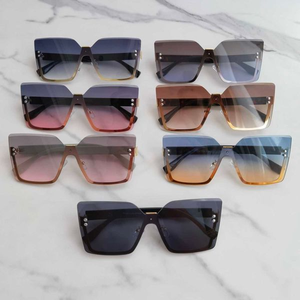 for women mens sunglasses designer luxury summer outdoor variety styles with boxes 2023 new arrival square rimless fashion ladies, White;black
for women mens sunglasses designer luxury summer outdoor variety styles with boxes 2023 new arrival square rimless fashion ladies, White;black