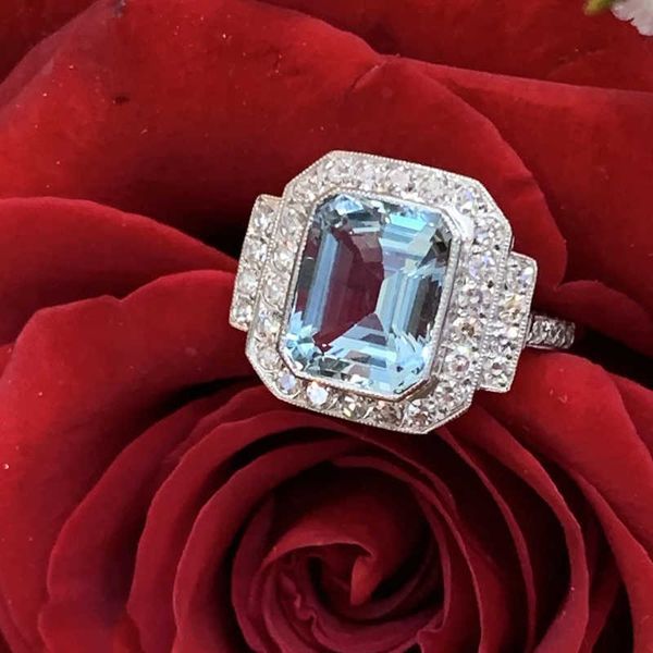 band rings huitan gorgeous women wedding rings with big sky blue cubic zirconia noble lady's accessories for party gifts vintage jewelr, Silver
band rings huitan gorgeous women wedding rings with big sky blue cubic zirconia noble lady's accessories for party gifts vintage jewelr, Silver