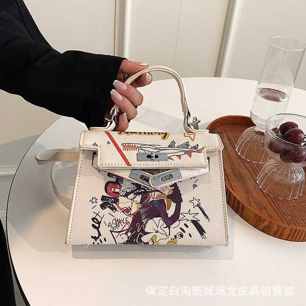 korean fashion women s bag new 2023 net red graffiti bag messenger fashion cartoon shoulder bags handbag 230529
korean fashion women s bag new 2023 net red graffiti bag messenger fashion cartoon shoulder bags handbag 230529