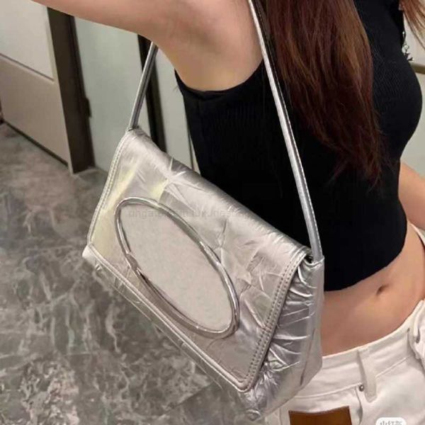 deisels fashion underarm shoulder bag for women crossbody handbag designer bags luxury small totes large capacity messenger purse
deisels fashion underarm shoulder bag for women crossbody handbag designer bags luxury small totes large capacity messenger purse