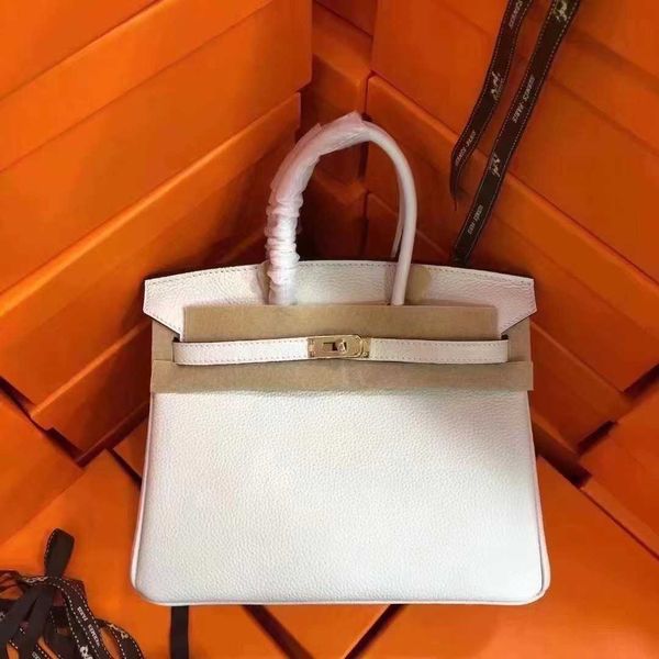 handbags h ermes bags totes bags 2023 cowhide women's briefcase single shoulder oblique straddle handheld women's bag colored phys
handbags h ermes bags totes bags 2023 cowhide women's briefcase single shoulder oblique straddle handheld women's bag colored phys