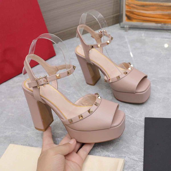 designer women's leather studded sandals valentinosity platform sandals summer fashion high heel studded shoes slide leather women', Black
designer women's leather studded sandals valentinosity platform sandals summer fashion high heel studded shoes slide leather women', Black