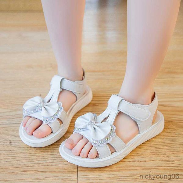 sandals summer kids sandals for girls sweet butterfly-knot princess sandals big children's soft non-slip girls sandals beach r230529, Black;red
sandals summer kids sandals for girls sweet butterfly-knot princess sandals big children's soft non-slip girls sandals beach r230529, Black;red