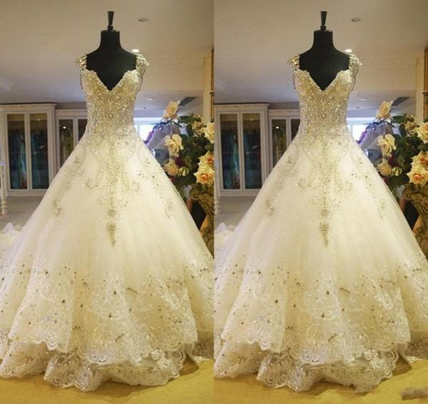 luxury off shoulder long train wedding dresses lace applique church crystal beaded bling bridal wedding gowns2189602, White
luxury off shoulder long train wedding dresses lace applique church crystal beaded bling bridal wedding gowns2189602, White