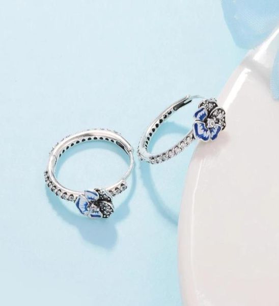 2022 spring new authentic 925 sterling silver blue pansy flower hoop earrings luxury for women girls fit pandora fashion jewelry b7029994, Golden;silver
2022 spring new authentic 925 sterling silver blue pansy flower hoop earrings luxury for women girls fit pandora fashion jewelry b7029994, Golden;silver
