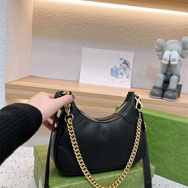 woman bags chain shoulder bag crossbody messenger backpack shopping satchels leather handbag luxury designer purses totes envelope wallet ba
woman bags chain shoulder bag crossbody messenger backpack shopping satchels leather handbag luxury designer purses totes envelope wallet ba