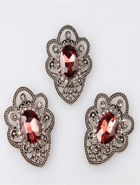 12pcslot popular country style vintage brooches pins metal jewelry imitation pearl brooch for women dress scarf accessories myq7108374, Gray
12pcslot popular country style vintage brooches pins metal jewelry imitation pearl brooch for women dress scarf accessories myq7108374, Gray