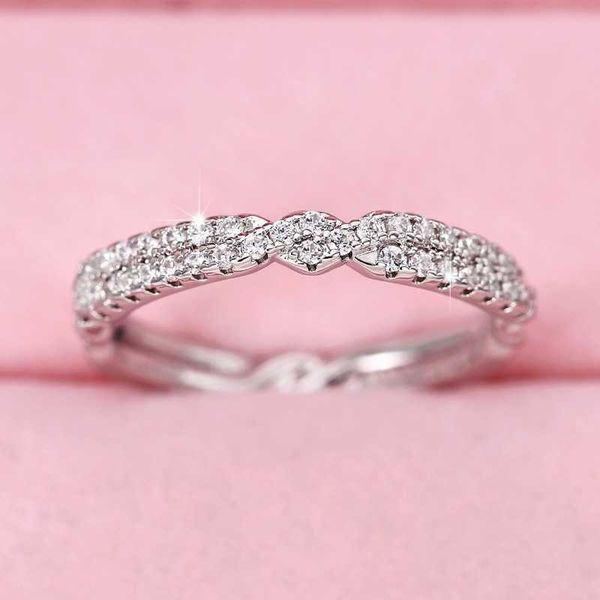 band rings huitan exquisite women rings twist design fancy girls finger-ring daily wear fashion accessories statement jewelry drop shipping, Silver
band rings huitan exquisite women rings twist design fancy girls finger-ring daily wear fashion accessories statement jewelry drop shipping, Silver