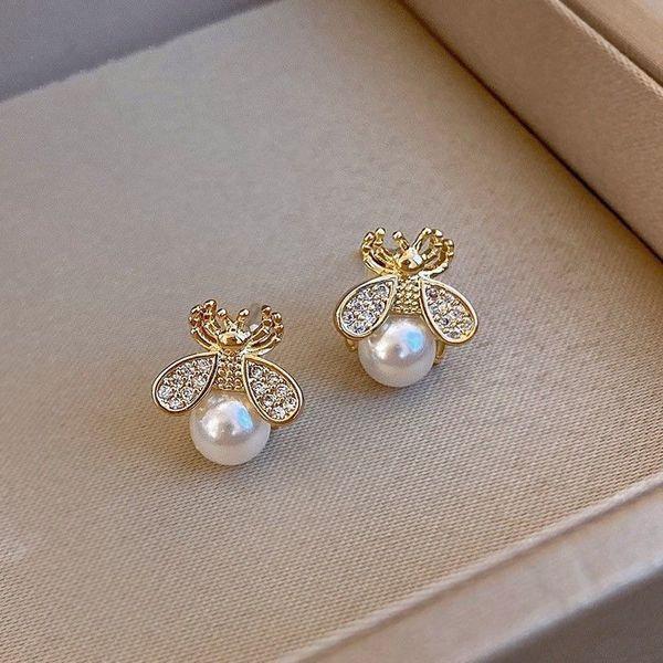 s925 silver pearl small bee earrings for women fashion mini electroplated stud earrings jewelry gift in bulk, Golden;silver
s925 silver pearl small bee earrings for women fashion mini electroplated stud earrings jewelry gift in bulk, Golden;silver