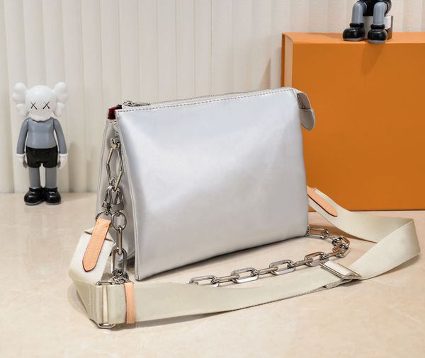 designer women shoulder bags luxury coussin handbags quality leather chain bag fashion embossed flower letters crossbody ladies makeup purse
designer women shoulder bags luxury coussin handbags quality leather chain bag fashion embossed flower letters crossbody ladies makeup purse