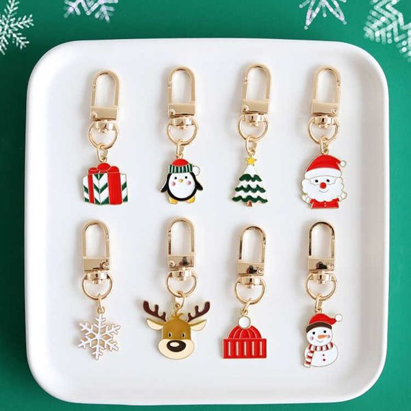 cute cartoon christmas pendant snowflake christmas tree key chain airplads pendant new year gift bag accessories, Silver
cute cartoon christmas pendant snowflake christmas tree key chain airplads pendant new year gift bag accessories, Silver