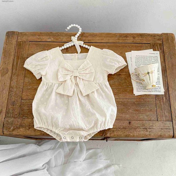 rompers 2022 newborn clothes summer new short sleeve triangular baby girl romper big bow female bow baby girl romper t230529, Blue
rompers 2022 newborn clothes summer new short sleeve triangular baby girl romper big bow female bow baby girl romper t230529, Blue