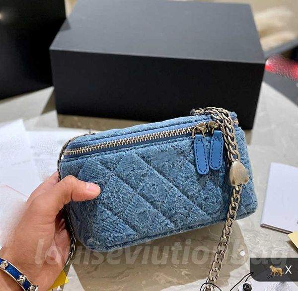 women crossbody bags shoulder handbags designer luxury mini portable cosmetic lipstick bag sheepskin black ladies fashion small purses golde
women crossbody bags shoulder handbags designer luxury mini portable cosmetic lipstick bag sheepskin black ladies fashion small purses golde