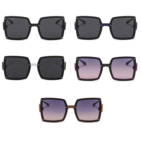 new elegant women's outdoor anti ultraviolet sunglasses high-definition polarized square sunglasses, White;black
new elegant women's outdoor anti ultraviolet sunglasses high-definition polarized square sunglasses, White;black