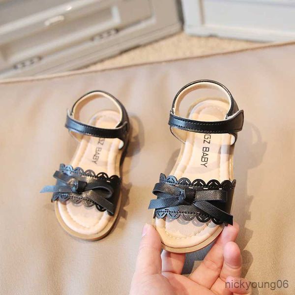 sandals summer new children sandals little girls bowknot all-match sandals fashion flat princess shoes soft sole kids beach sandals r230529, Black;red
sandals summer new children sandals little girls bowknot all-match sandals fashion flat princess shoes soft sole kids beach sandals r230529, Black;red