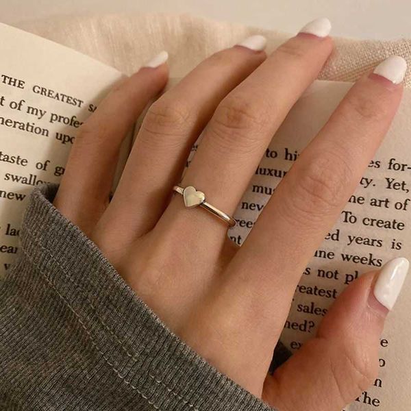 band rings fashion silvery color open heart ring fashionable simple design korean sweet adjustable ring for girls jewelry b330 aa230529, Silver
band rings fashion silvery color open heart ring fashionable simple design korean sweet adjustable ring for girls jewelry b330 aa230529, Silver