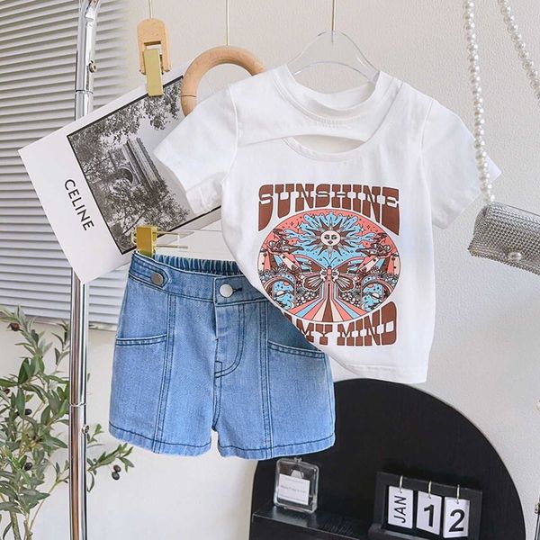 girls' summer new american t-shirt+fashion casual denim shorts two piece set, White;black
girls' summer new american t-shirt+fashion casual denim shorts two piece set, White;black