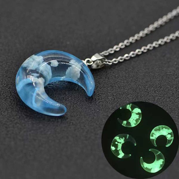 luminous blue moon transparent pendant necklace personalized birthday gifts for mum sisters lovers resin jewelry wholesale, Silver
luminous blue moon transparent pendant necklace personalized birthday gifts for mum sisters lovers resin jewelry wholesale, Silver