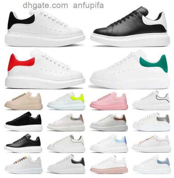 2023 designer woman shoe leather lace up men fashion platform oversized sneakers white black mens womens luxury velvet sued mc queens mcquee
2023 designer woman shoe leather lace up men fashion platform oversized sneakers white black mens womens luxury velvet sued mc queens mcquee