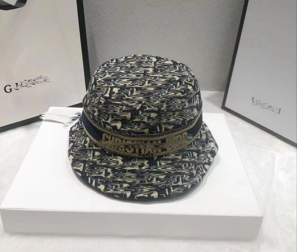 2023 fashion designer men's baseball denim hat men's fisherman hat fit hat ball hat letter embroidery sun cap women's fashion, Blue;gray
2023 fashion designer men's baseball denim hat men's fisherman hat fit hat ball hat letter embroidery sun cap women's fashion, Blue;gray