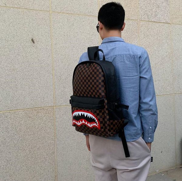 Factory wholesale men shoulder bags 6 colors simple plaid backpack waterproof printing fashion handbag street trend contrast leather computer bag, Black-red eyes-6625#
Factory wholesale men shoulder bags 6 colors simple plaid backpack waterproof printing fashion handbag street trend contrast leather computer bag, Black-red eyes-6625#