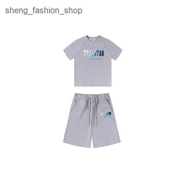 2023 designer shirt trapstar london suit chest towel embroidery mens t and shorts casual street shirts british fashion 1 rhkt, White;black
2023 designer shirt trapstar london suit chest towel embroidery mens t and shorts casual street shirts british fashion 1 rhkt, White;black