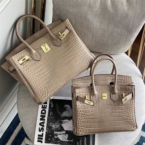 tote birkins genuine leather crocodile pattern bag genuine leather large capacity handbag for women new fashion cowhide premium fashion comm
tote birkins genuine leather crocodile pattern bag genuine leather large capacity handbag for women new fashion cowhide premium fashion comm