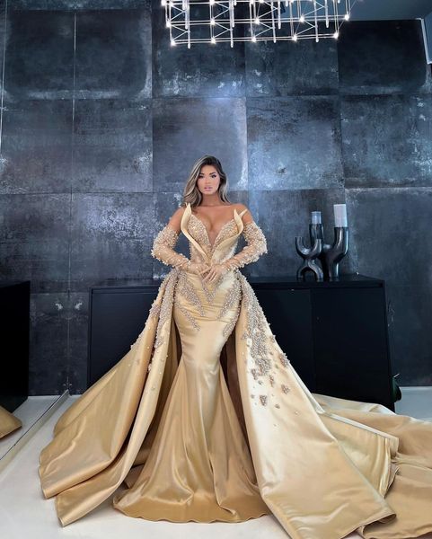 exquisite mermaid evening dresses long sleeves v neck appliques floor length diamonds detachable train pearls plus size prom dress plus size, Black;red
exquisite mermaid evening dresses long sleeves v neck appliques floor length diamonds detachable train pearls plus size prom dress plus size, Black;red