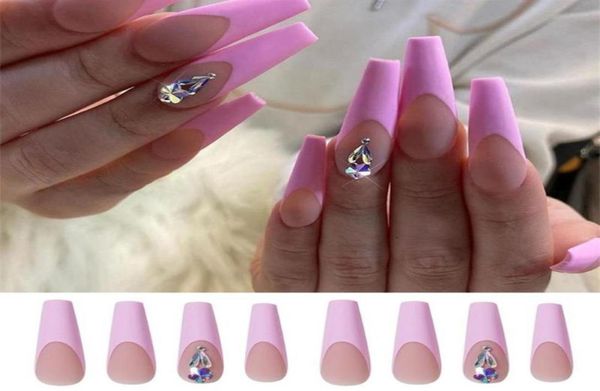 24pcs fake nails set with designs false nails coffin artificial tips press on nail for acrylic nail art tools with glue279k7976130, Red;gold
24pcs fake nails set with designs false nails coffin artificial tips press on nail for acrylic nail art tools with glue279k7976130, Red;gold