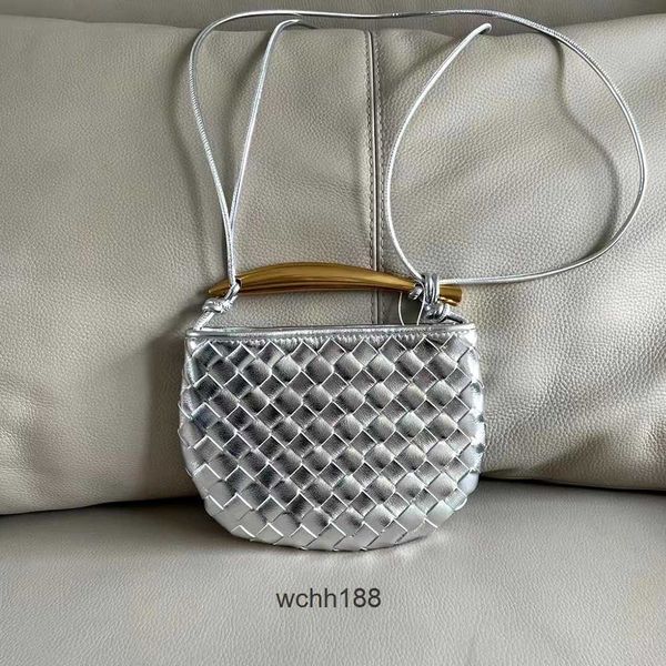designer evening bag 2023 bottegas girl sardine mini size sardines strap crossbody purse shark woven mini bags handheld dumpling solid metal
designer evening bag 2023 bottegas girl sardine mini size sardines strap crossbody purse shark woven mini bags handheld dumpling solid metal
