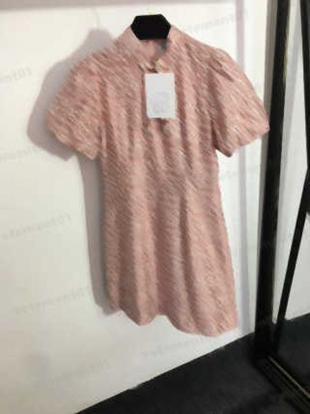 fashion brand women designer dresses camellia logo embroidered pearl button puff short sleeve dress 2 colors size smlxl summer leisure dress, Black;gray
fashion brand women designer dresses camellia logo embroidered pearl button puff short sleeve dress 2 colors size smlxl summer leisure dress, Black;gray