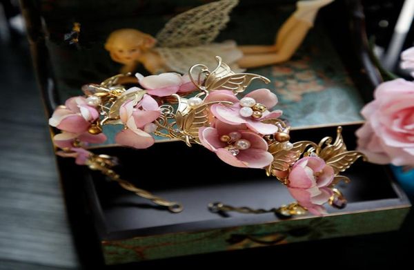 kroean baroque beach wedding bridal pink flower gold butterfly crown pearls headbands party tiara hair accessories headpieces1189284, Silver
kroean baroque beach wedding bridal pink flower gold butterfly crown pearls headbands party tiara hair accessories headpieces1189284, Silver
