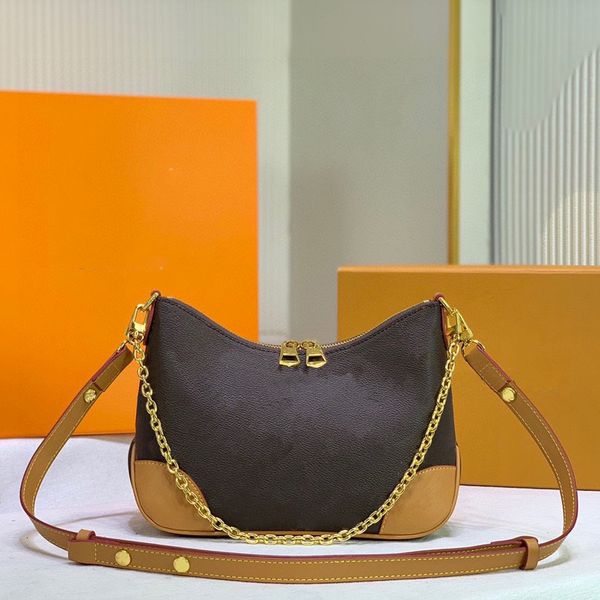 fashion crossbody bag outdoor shoulder bag classic logo print design leather handbag with series code
fashion crossbody bag outdoor shoulder bag classic logo print design leather handbag with series code