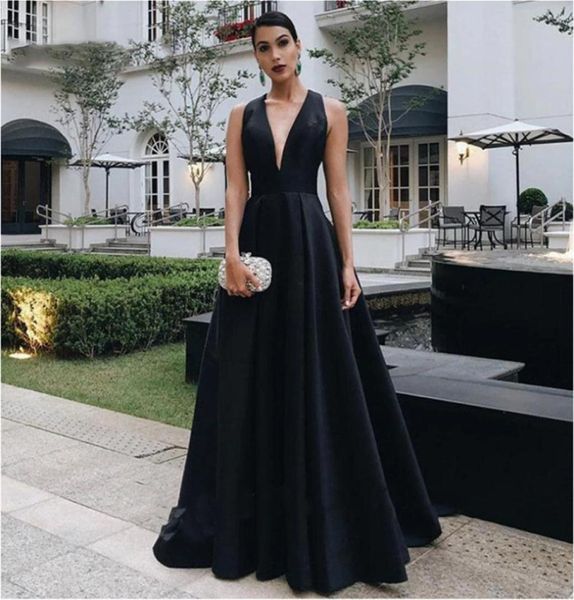 black satin formal party dresses evening v neck bow backless prom gowns long ruched a line women wear special robe de soiree4595302, Black;red
black satin formal party dresses evening v neck bow backless prom gowns long ruched a line women wear special robe de soiree4595302, Black;red