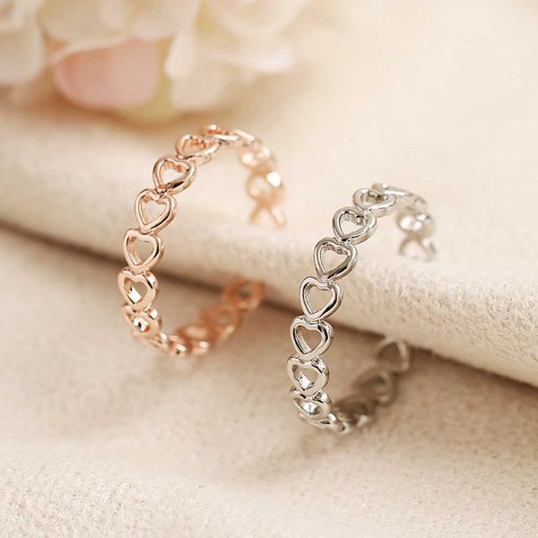 band rings silver colour hollowed-out heart shape open ring design cute fashion jewelry for women young girl child gifts adjustable aa230530
band rings silver colour hollowed-out heart shape open ring design cute fashion jewelry for women young girl child gifts adjustable aa230530