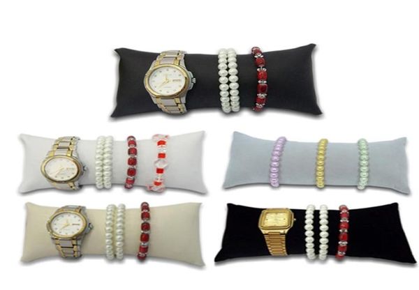 retail jewelry bracelet pillow display holder in black velvet watch pillow for gift box large size3589270, Black;white
retail jewelry bracelet pillow display holder in black velvet watch pillow for gift box large size3589270, Black;white
