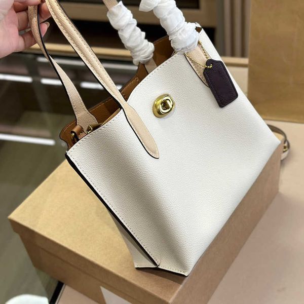 shoulder bags c letter tote bag retro women fashion designers handbags ladies purses leather multicolor crossbody totes
shoulder bags c letter tote bag retro women fashion designers handbags ladies purses leather multicolor crossbody totes