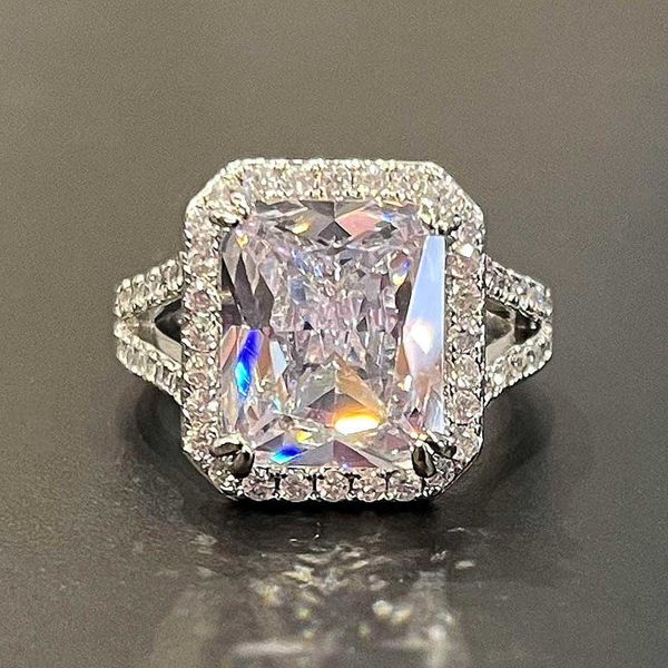 band rings huitan silver color transparent cubic zirconia rings women 2022 new engagement wedding bands ring fashion jewelry aa230530
band rings huitan silver color transparent cubic zirconia rings women 2022 new engagement wedding bands ring fashion jewelry aa230530