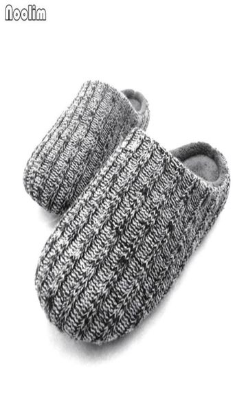 men warm slippers solid winter woolen wrap toe footwear home shoes for men knitted furry house bedroom slipper shoes9520638, Black
men warm slippers solid winter woolen wrap toe footwear home shoes for men knitted furry house bedroom slipper shoes9520638, Black