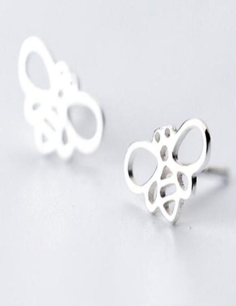 hollow out animal bee ear studs alloy silver color christmas gift cute animals jewelry copper lovely stud earrings5078643, Golden;silver
hollow out animal bee ear studs alloy silver color christmas gift cute animals jewelry copper lovely stud earrings5078643, Golden;silver