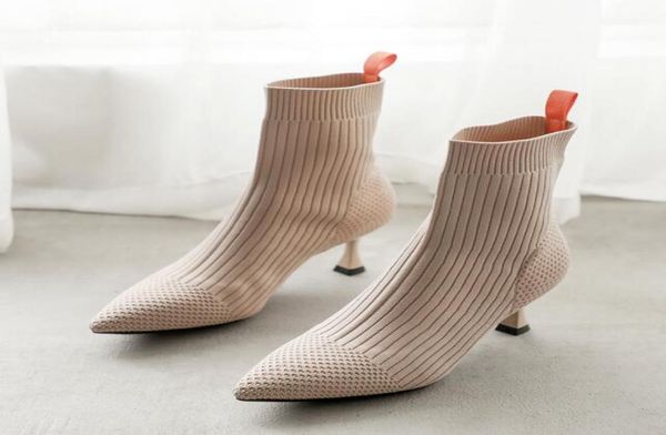 autumn new woman boot stretch fabric midcalf casual socks shoes net red knitted short boots women plus size y11033075959, Black
autumn new woman boot stretch fabric midcalf casual socks shoes net red knitted short boots women plus size y11033075959, Black
