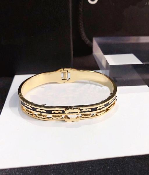 women designer bangle branded bracelets bangle designers letter jewelry 18k gold plated stainless steel bracelet womens wedding gi2470306, Black
women designer bangle branded bracelets bangle designers letter jewelry 18k gold plated stainless steel bracelet womens wedding gi2470306, Black
