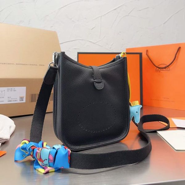 7a designer bag womens mini evelyne genuine cowhide leather lady totes bag crossbody bag shoulder bags purse tote bag messenger wallet handb
7a designer bag womens mini evelyne genuine cowhide leather lady totes bag crossbody bag shoulder bags purse tote bag messenger wallet handb
