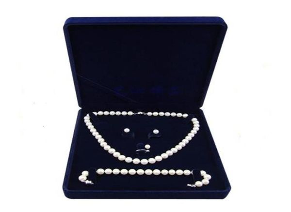 19x19x4cm velvet jewelry set box long pearl necklace box gift box display blue color8775587, Black;white
19x19x4cm velvet jewelry set box long pearl necklace box gift box display blue color8775587, Black;white