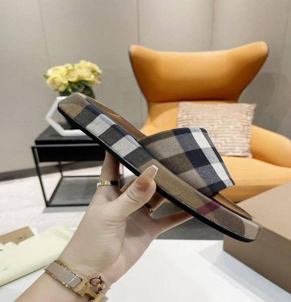 classics woman shoes slipper leather flat sandals fashion slides slide rubber ladies beach women slippers shoes 04071346434, Black
classics woman shoes slipper leather flat sandals fashion slides slide rubber ladies beach women slippers shoes 04071346434, Black