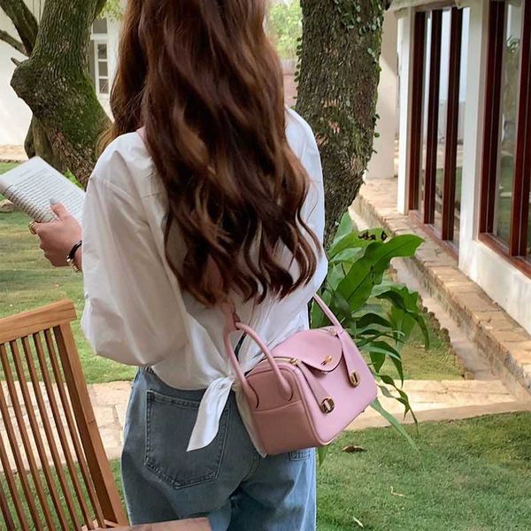 cross body h ermes lindies lychee patterned cowhide genuine leather bag for women doctor bag pink one shoulder crossbody bag
cross body h ermes lindies lychee patterned cowhide genuine leather bag for women doctor bag pink one shoulder crossbody bag